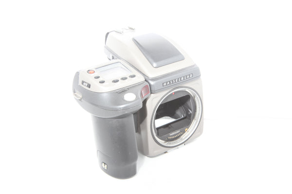 Hasselblad H1 with HVX90 Prism Finder