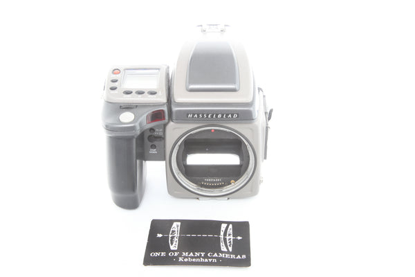 Hasselblad H1 with HVX90 Prism Finder