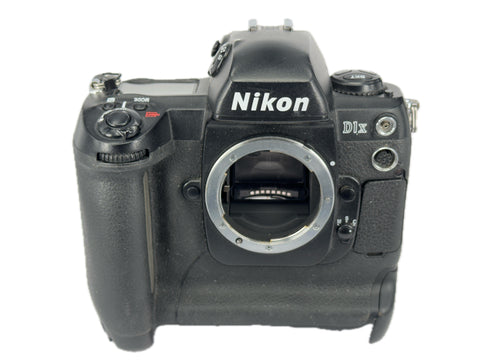 Nikon D1x