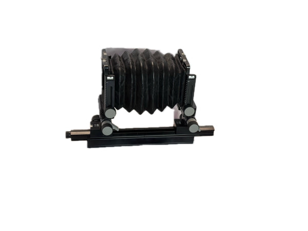 Arca Swiss F Metric 6x9 View Camera with slinding backs for PhaseOne and Hasselblad V