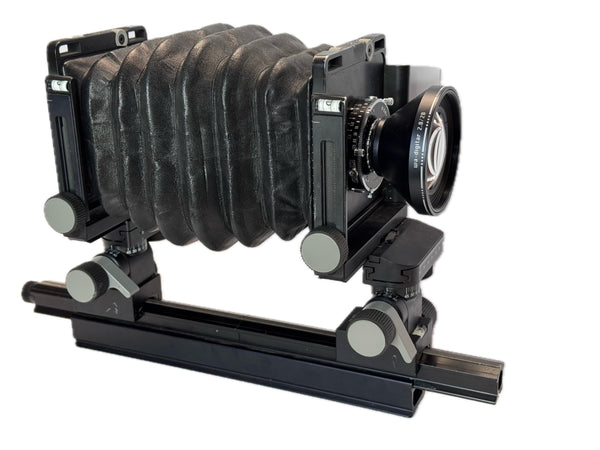 Arca Swiss F Metric 6x9 View Camera with slinding backs for PhaseOne and Hasselblad V
