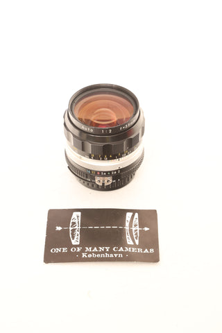 Nikon 35mm f2 Nikkor-OC Auto AI