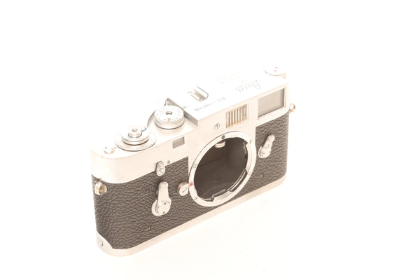Leica M2 - cl'a February 2025