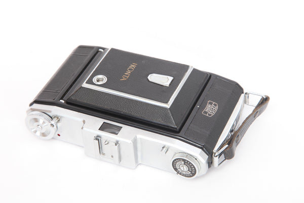 Zeiss Ikonta 6x9 523/2 with 105mm f3.5 Novar-Anastigmat - cl'a April 2022