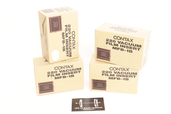 CONTAX 645用220バキュームフィルムインサートMFB-1B Contax 645 220 Vacuum Film Insert MFB-1B - NEW IN BOX – One Of