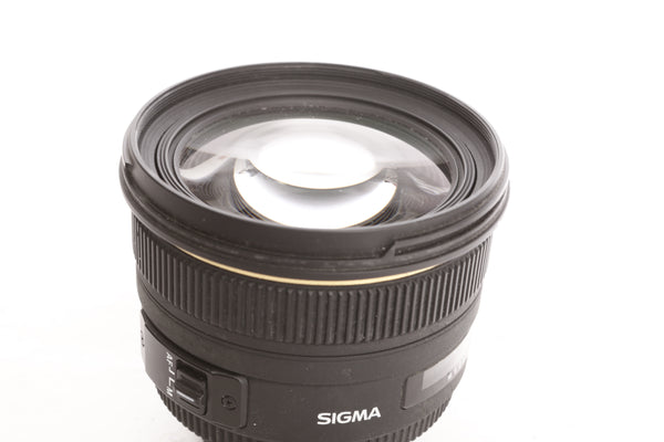Sigma 50mm f1.4 DG HSM Ex with hood  - Nikon mount