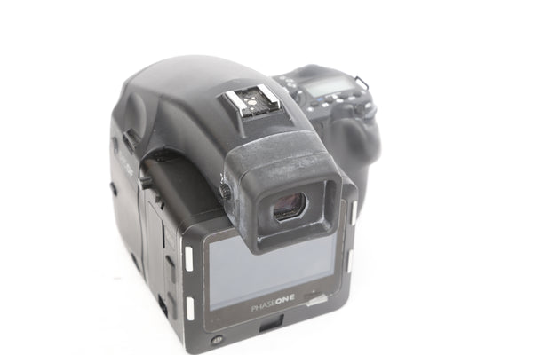 PhaseOne 645 DF with IQ140 Digital Back
