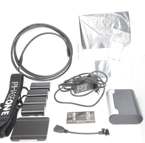 PhaseOne XF with IQ3 100mp back