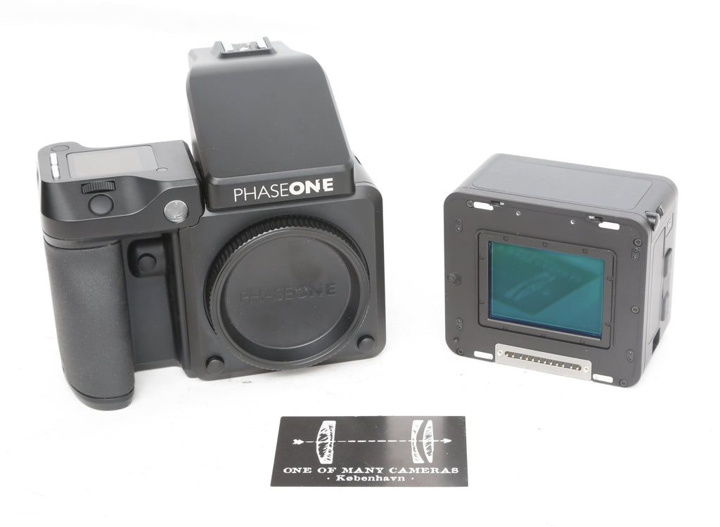 PhaseOne XF with IQ3 100mp back