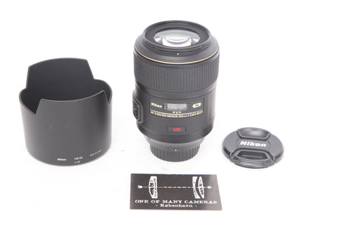 Nikon 105mm f2.8 AF-S VR Micro-Nikkor G IF-ED N VR with hood HB-38