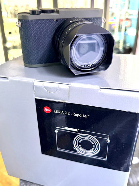 Leica Q2 Reporter 19603 in box