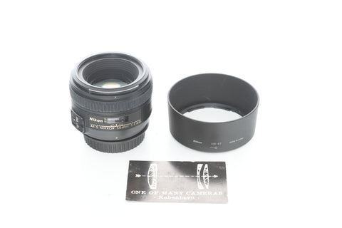 Nikon 50mm f1.4 G AF-s w. HB-47 hood