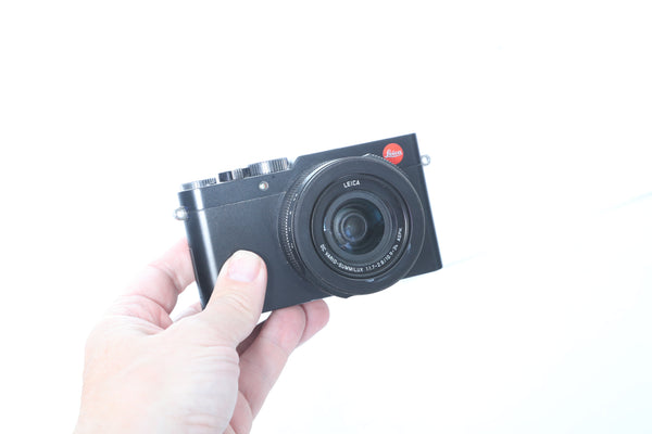 Leica D-Lux 7 Black Type 3952