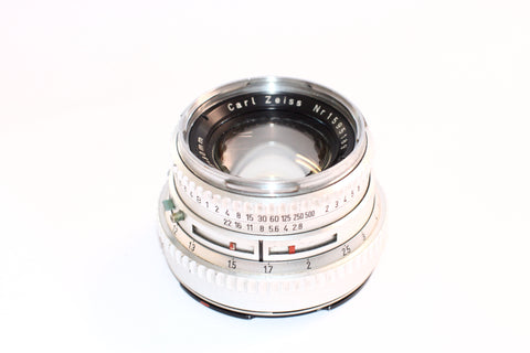 Hasselblad 80mm f2.8 Zeiss Planar - cl'a April 2025