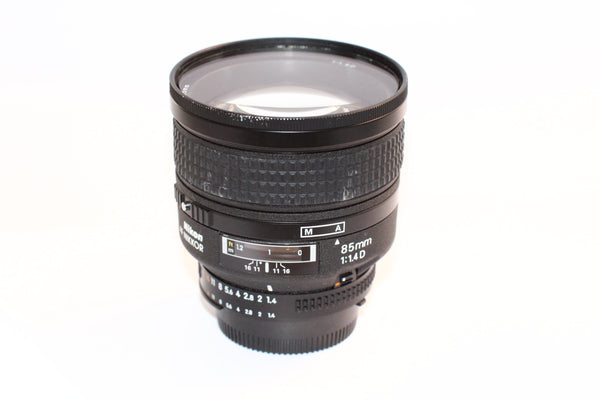 Nikon 85mm f1.4 AF Nikkor D