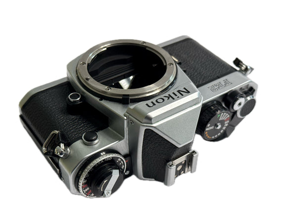 Nikon FE2 Black - New light seals August 2025