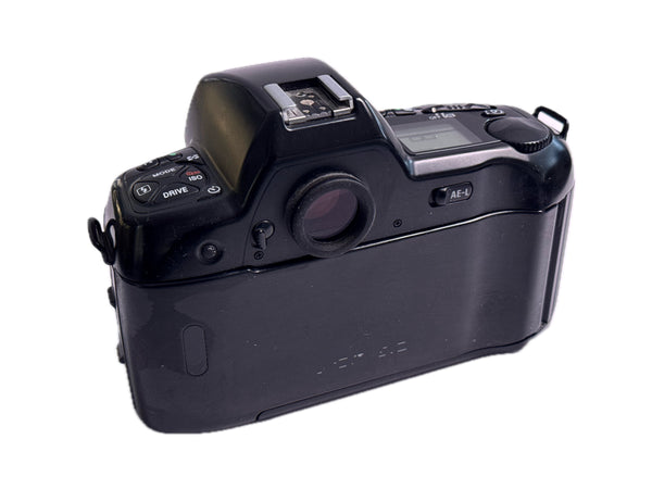 Nikon F90X - new light seals August 2025