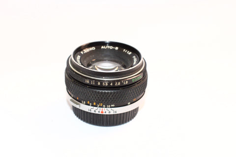 Olympus OM 50mm f1.8 Auto-S