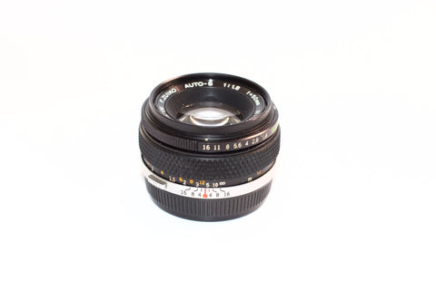 Olympus OM 50mm f1.8 Auto-S