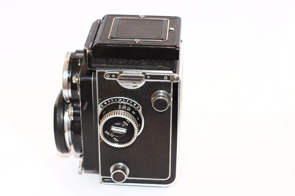 Rolleiflex 6x6 TLR 2.8C Automat 2.8C - cl'a April 2025
