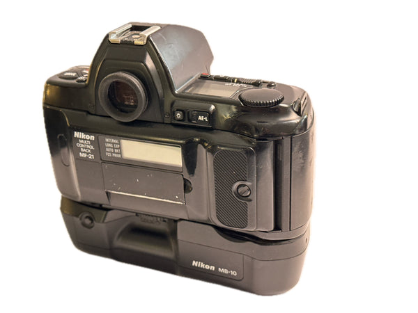Nikon AF F-801 with MB-10 Motor Drive