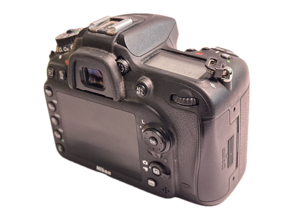 Nikon D7100