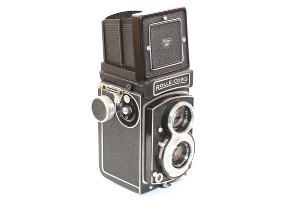 Rolleicord Vb TLR with Schneider 75mm f3.5 - cl'a May 2025 – One Of ...