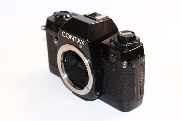 Contax 137 MD Quartz - New light seals April 2024