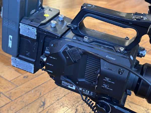 Sony FS7 Mark II with FS7K LCD Monitor and XDCA extension module