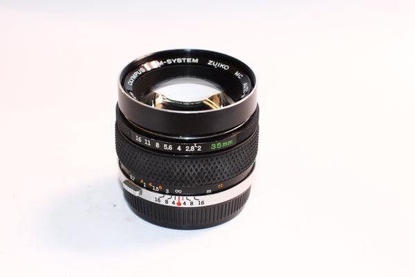 Olympus OM 35mm f2 Zuiko MC Auto-W
