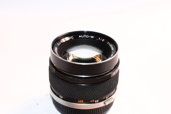 Olympus OM 35mm f2 Zuiko MC Auto-W
