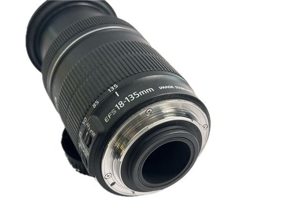 Canon EF-s 18-135mm f3.5-5.6 IS