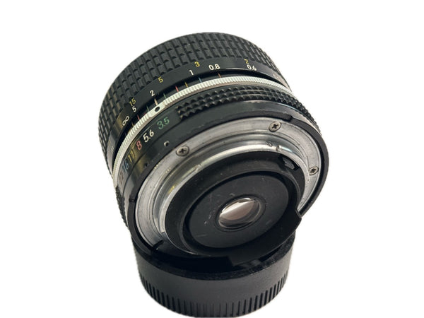 Nikon 28mm f2.8 Nikor AI-s
