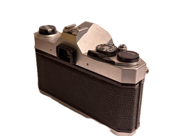 Pentax K1000 - new light seals July 2025