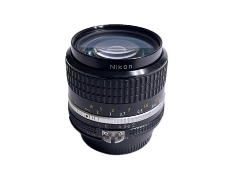 Nikon 35mm f2 Nikkor