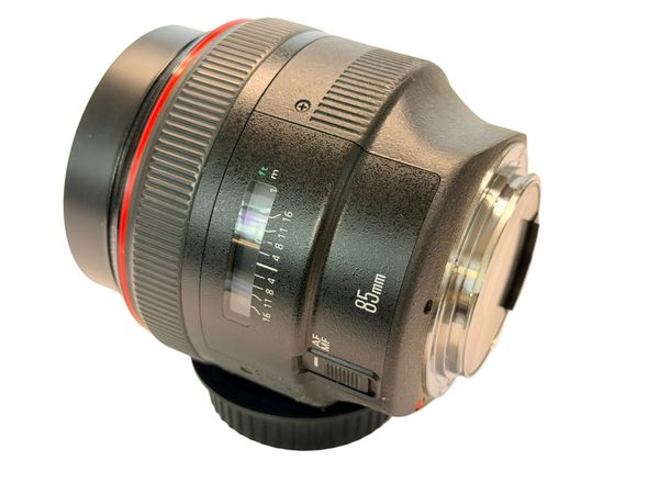 Canon EF 85mm f1.2 L II USM with hood ES-79II