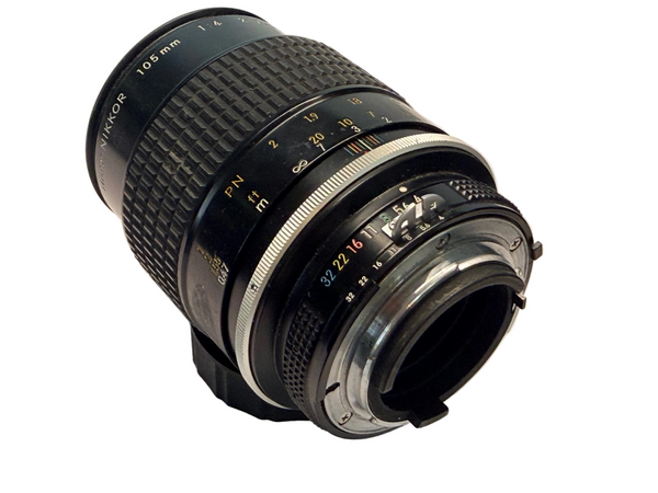 Nikon 105mm f4 Micro-Nikkor AI-S