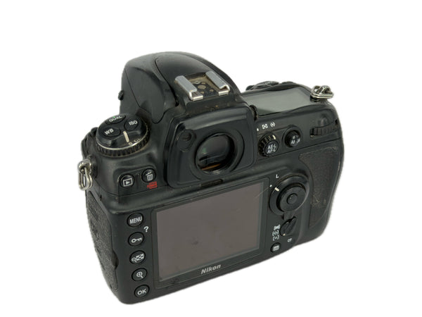 Nikon D700