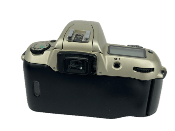 Nikon F60 - new light seals September 202
