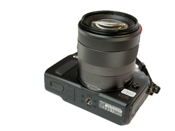 Canon EOS M with 15-55mm