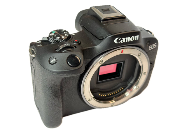 Canon EOS R50 - like new