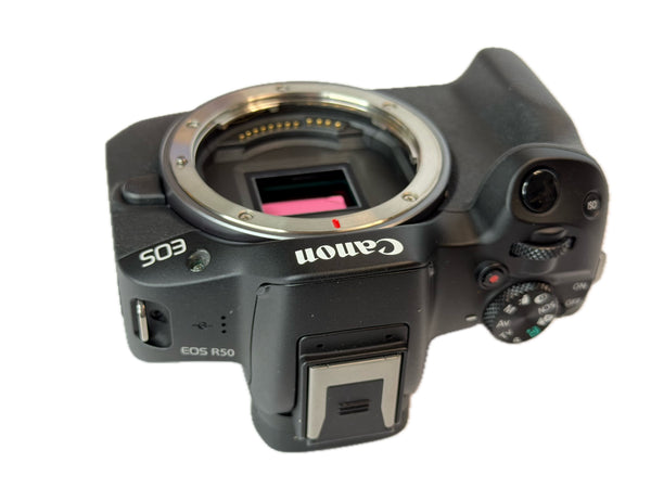 Canon EOS R50 - like new