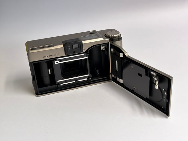 Leica Minilux Titanium 18006 - like new in box