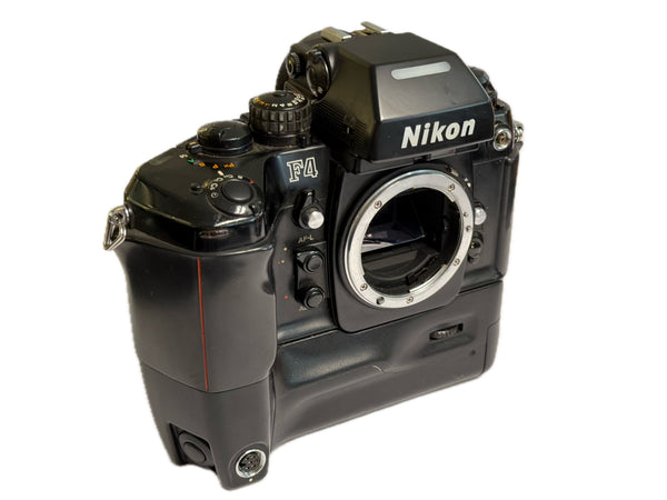 Nikon F4 with MB-23