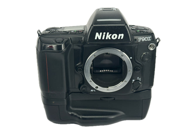 Nikon F90X with MB-10 Motordrive - new light seals September 2025