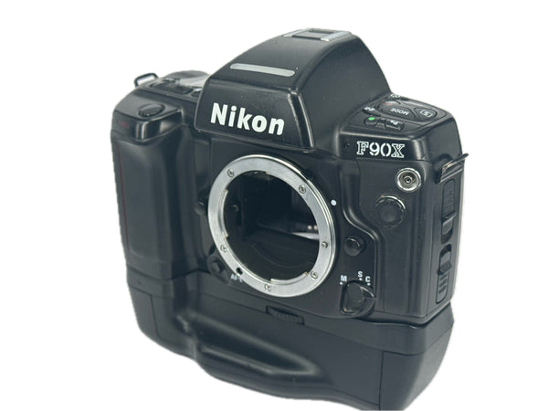 Nikon F90X with MB-10 Motordrive - new light seals September 2025