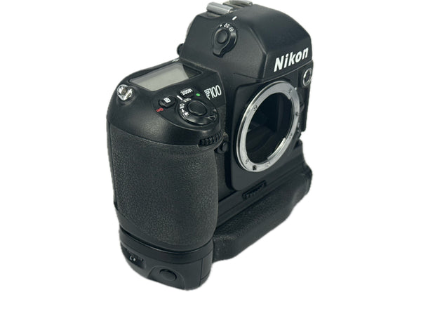 Nikon F100 with MB-15