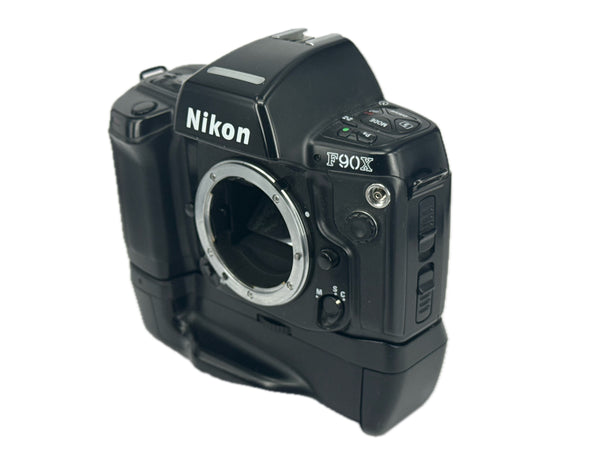 Nikon F90X with MB-10 Motordrive