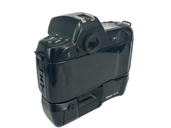 Nikon F90X with MB-10 Motordrive