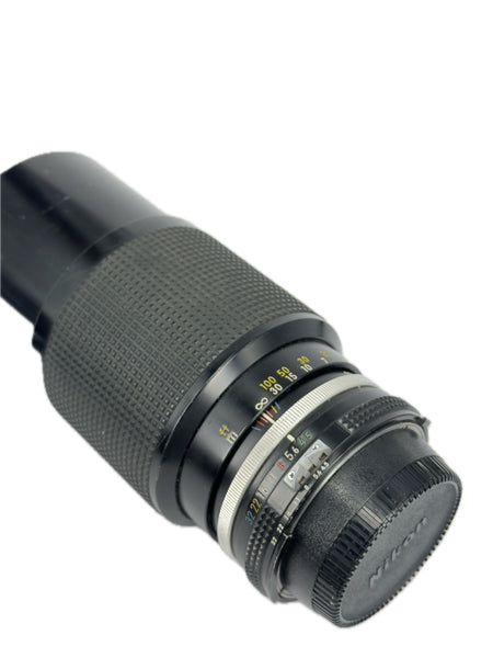 Nikon 80-200mm f4.5 Zoom-Nikkor AI-s
